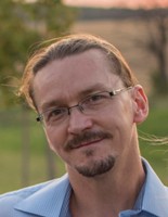 MVDr. Aleš Tomek, DipECVN